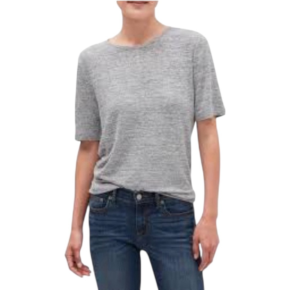 Banana Republic Luxspun Light Gray Short Sleeve Crewneck Top